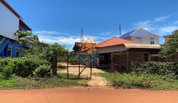 Land for Sale near Damdek Market, Siem Reap